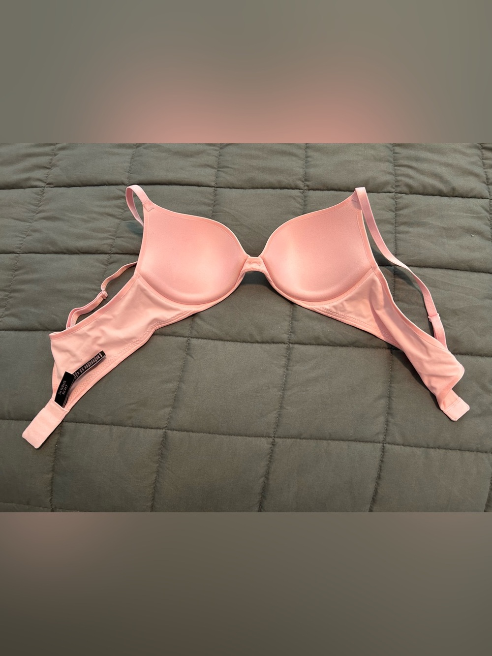 Victoria's Secret So Obsessed 1 1/2 Cup Push-Up Bra - Picture 2 of 4